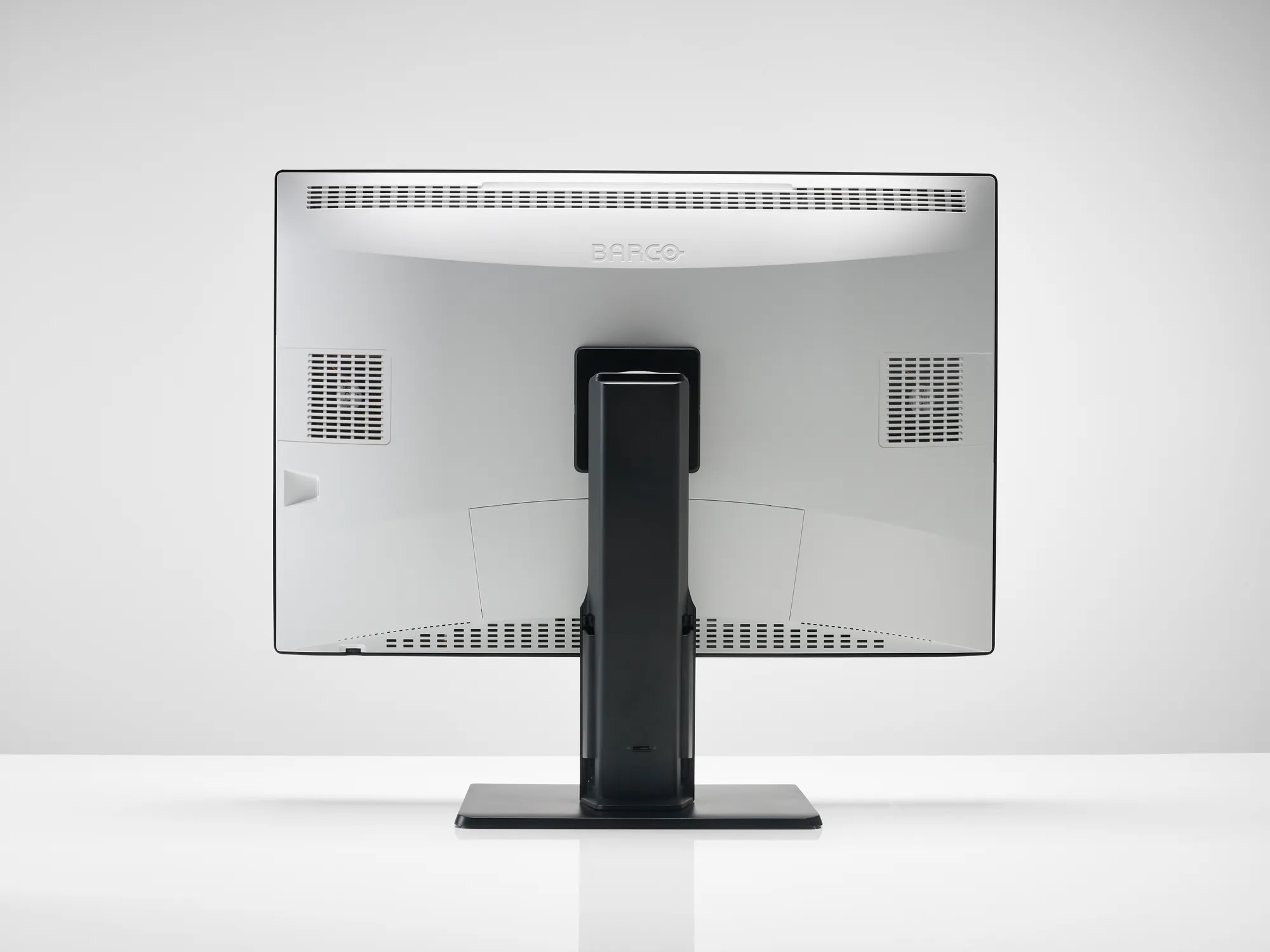 Barco Coronis Fusion 6MP Rear and Stand View