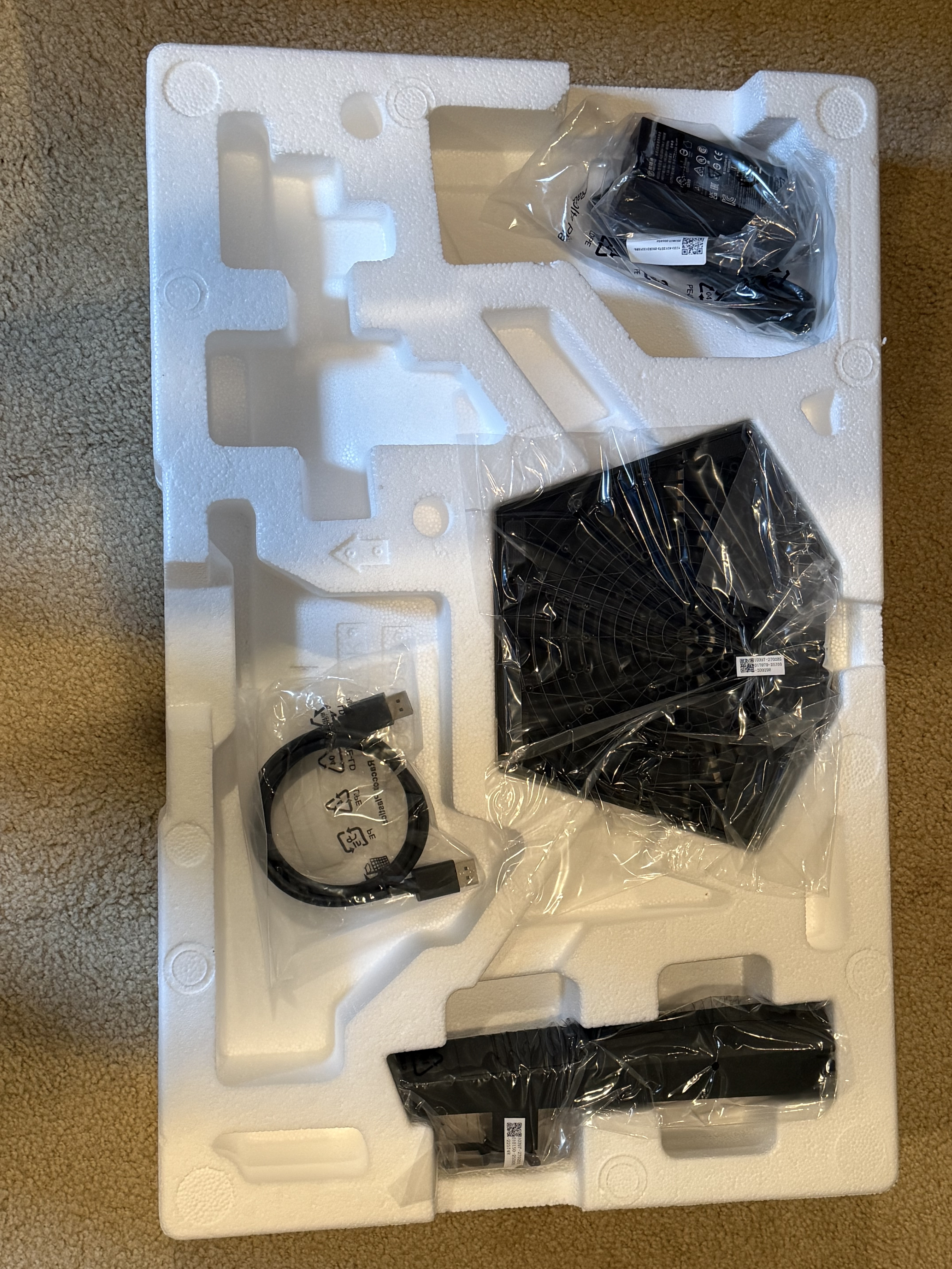 KOORUI G2721P Unboxing Accessories